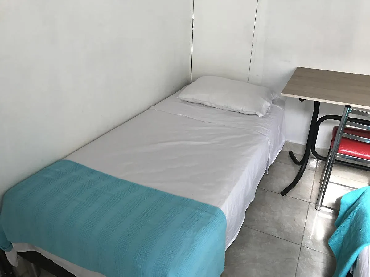 U De Antioquia Bed And Breakfast Medellín 0*,  Kolumbie